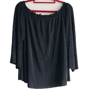 🎀FINN & GRACE Medium Size Black Full Sleeves Wide Neck Top Blouse